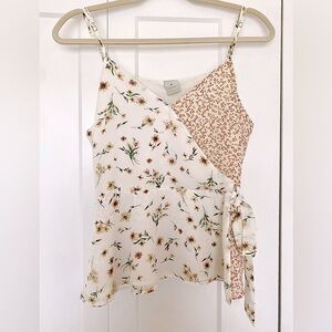 Paper Crane Cream Floral Mix Print Sleeveless Wrap Front Peplum Blouse sz Large